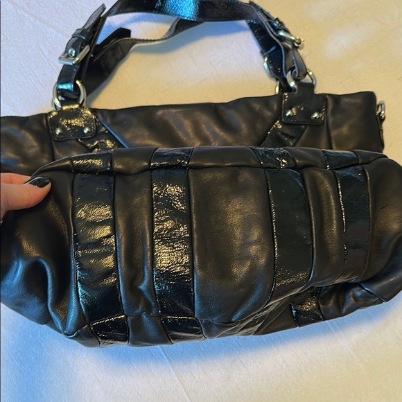 EUC Cynthia Rowley Black Shoulder Bag - Picture 4 of 10
